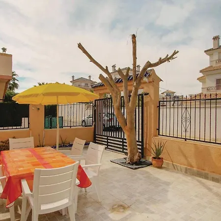 Stunning In With Wifi Orihuela